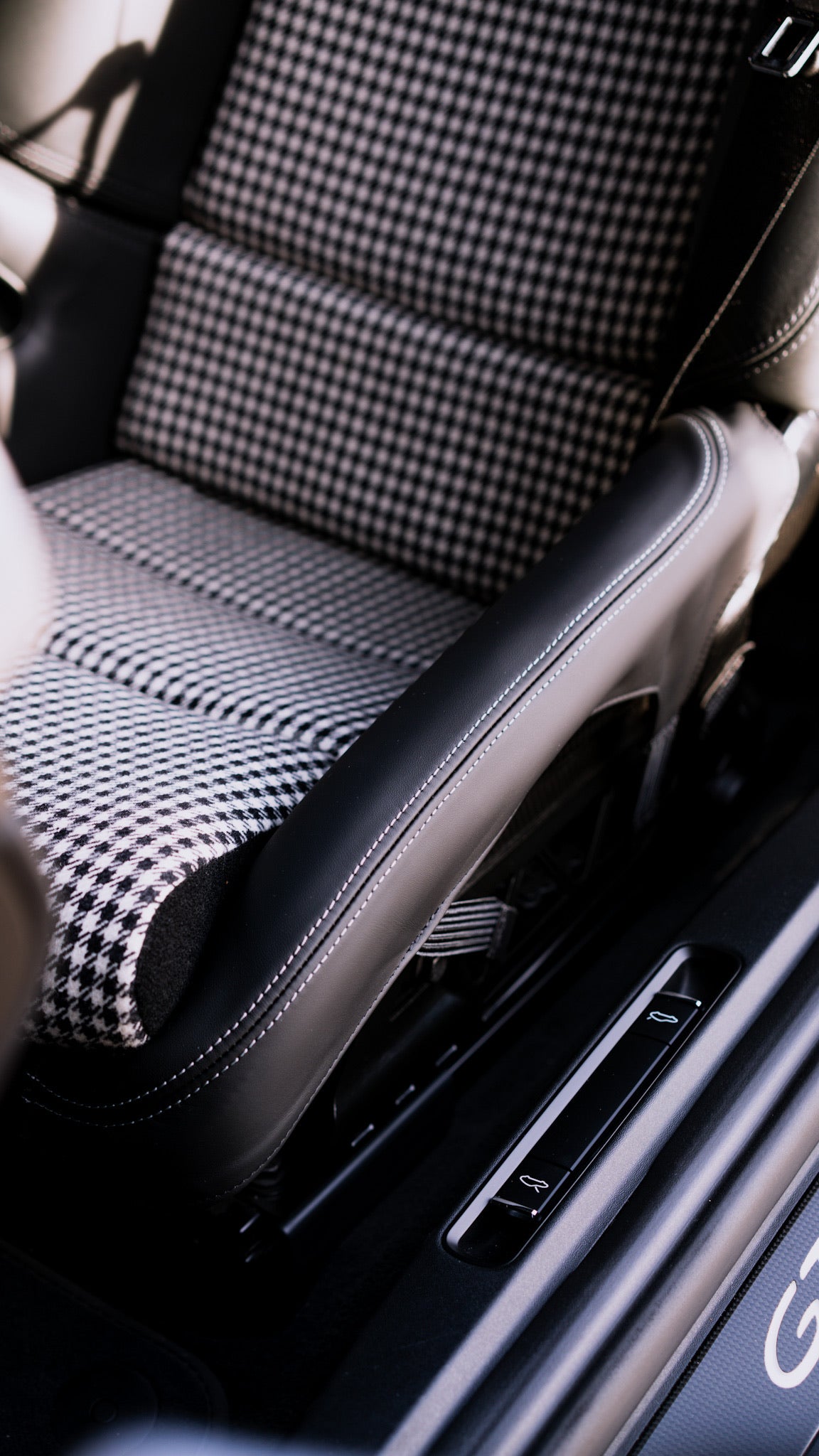 Schoner für Porsche Klappschalensitze