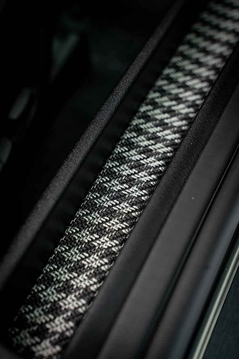 911-R-inlay-911-detail