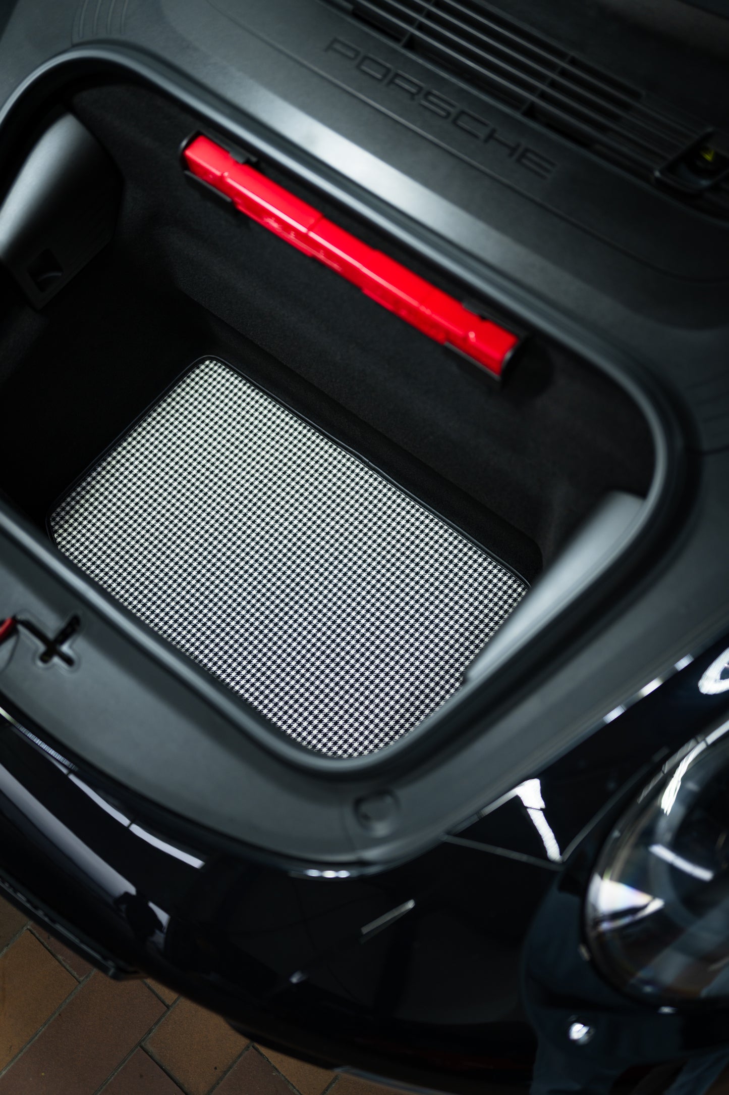 for Porsche 911 trunk - Pepita