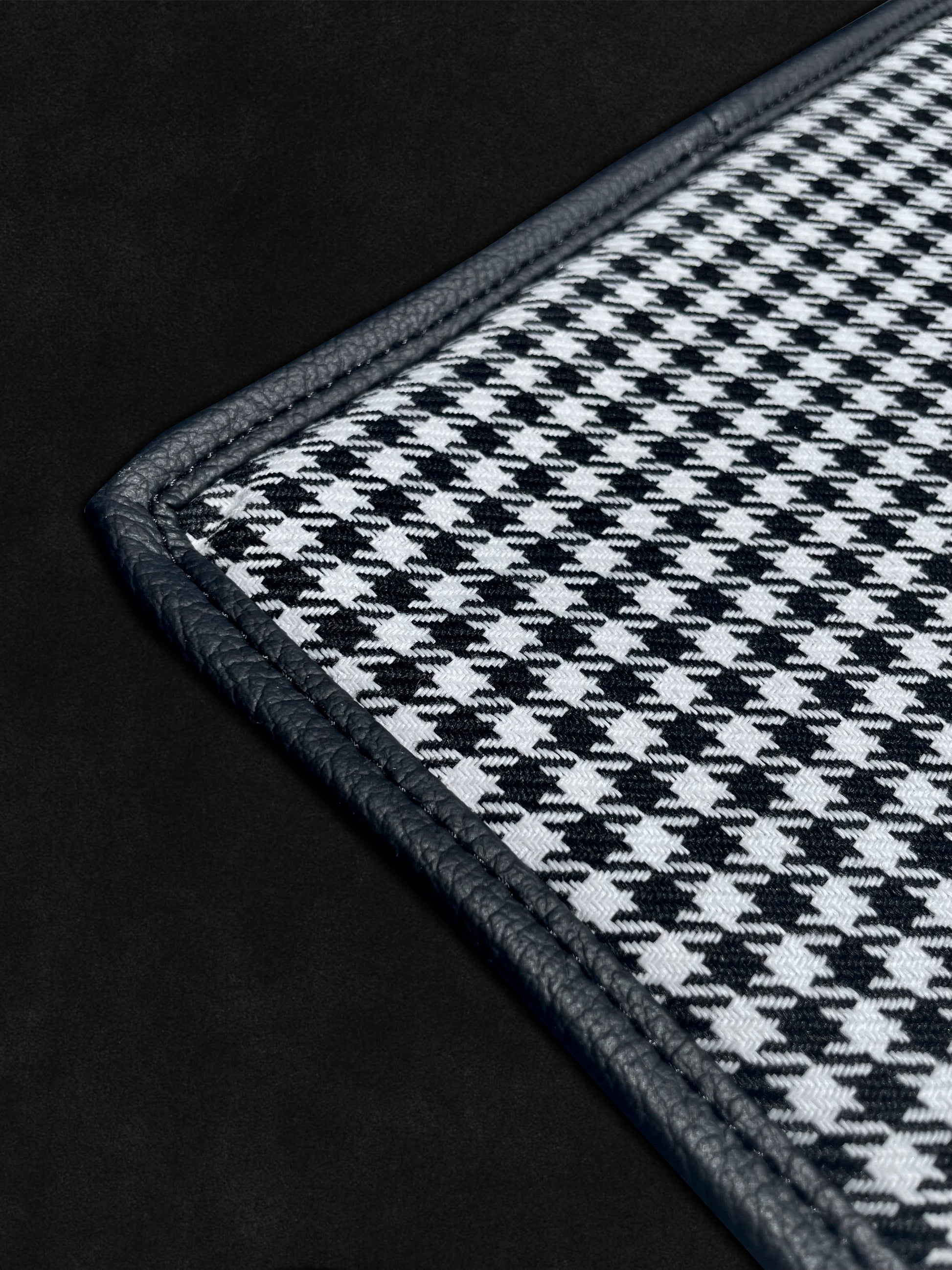 Matte aus Pepita im Detail