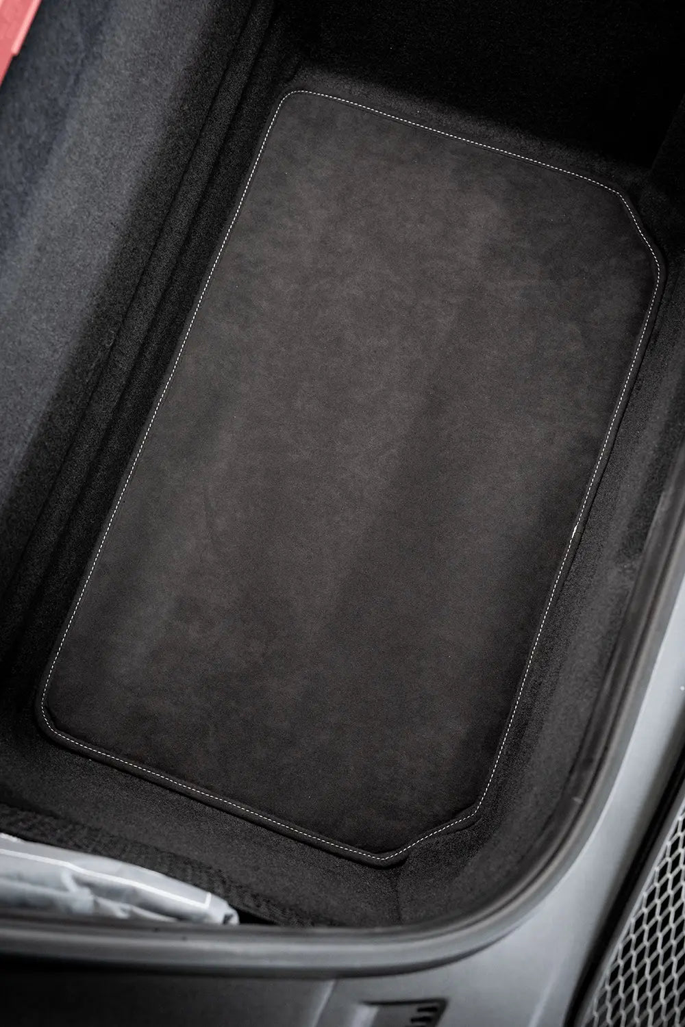 alcantara-kofferraummatte-911-1