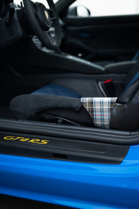 Alcantaraschoner für Porsche Vollschalensitze mit Ziernaht & Schottenkaro beige - Project Pepita