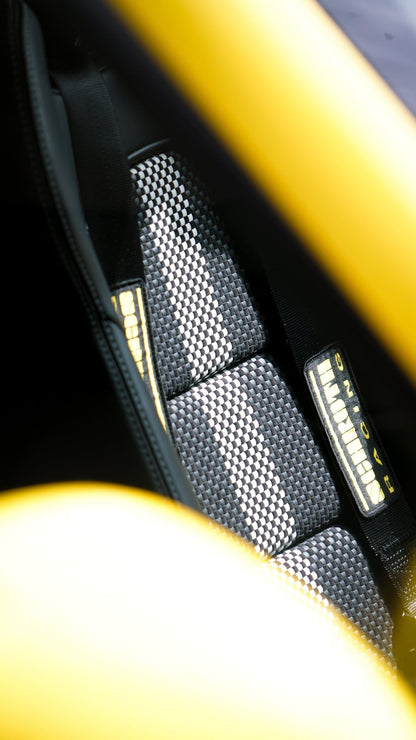 Gewebtes Alcantara® & Leder für Porsche Schalensitze - Project Pepita