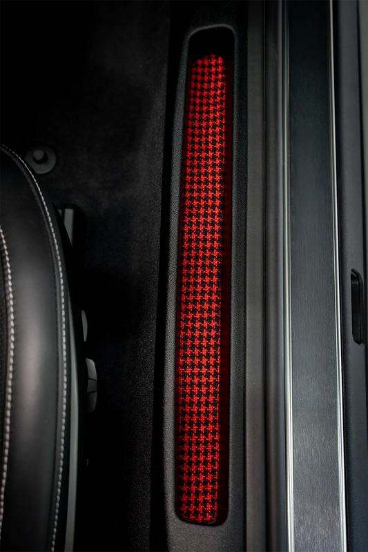 hahnentritt-schwarz-rot-inlay-911