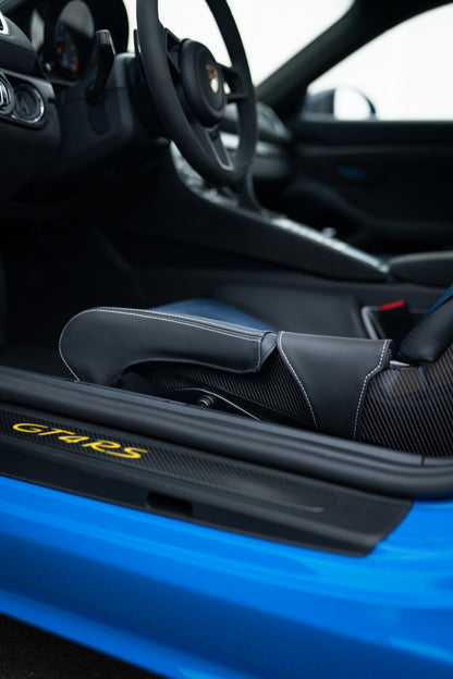 Lederschoner für Porsche Vollschalensitze mit Ziernaht - Project Pepita