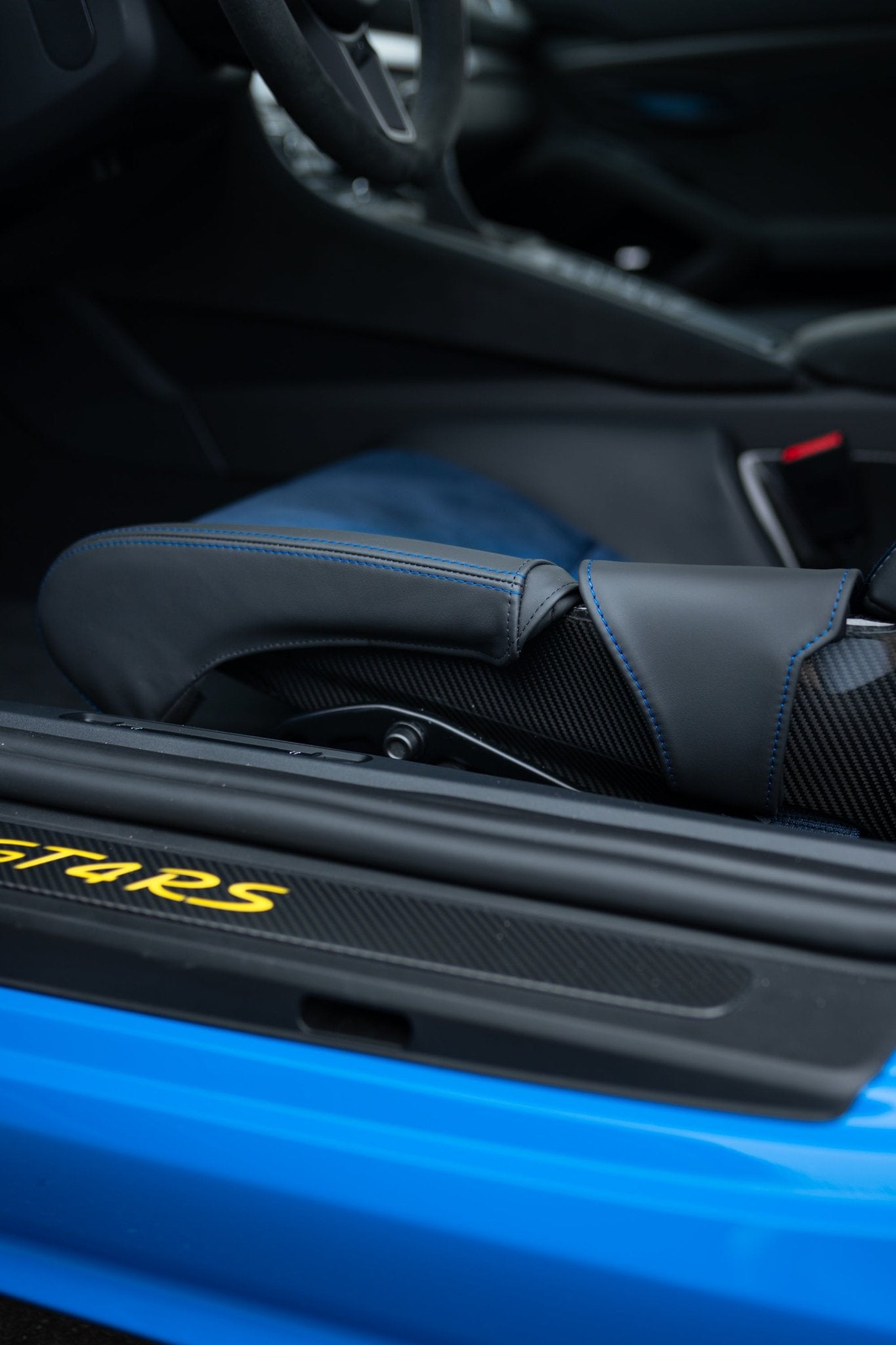 Lederschoner für Porsche Vollschalensitze mit Ziernaht - Project Pepita