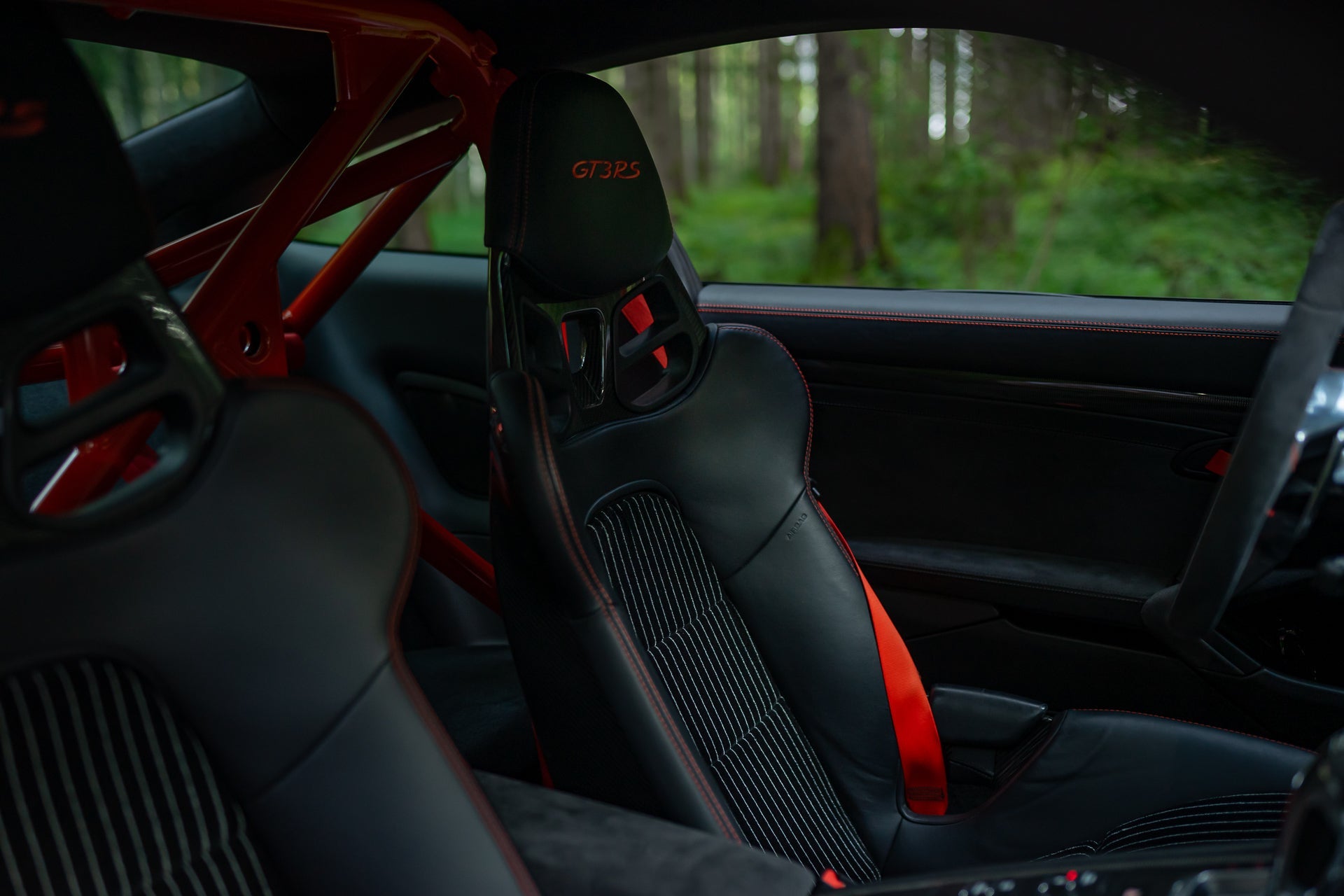 Nadelstreifen Inserts für Porsche Schalensitze – schwarz, weiß - Project Pepita