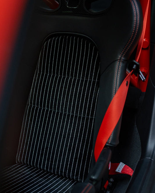 Nadelstreifen Inserts für Porsche Schalensitze – schwarz, weiß - Project Pepita