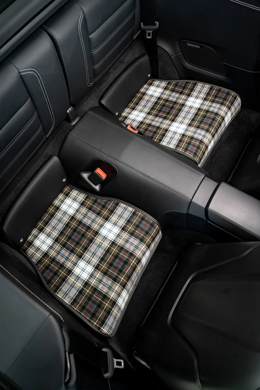 schottenkaro-beige-ruecksitzmatte-breit-911-2