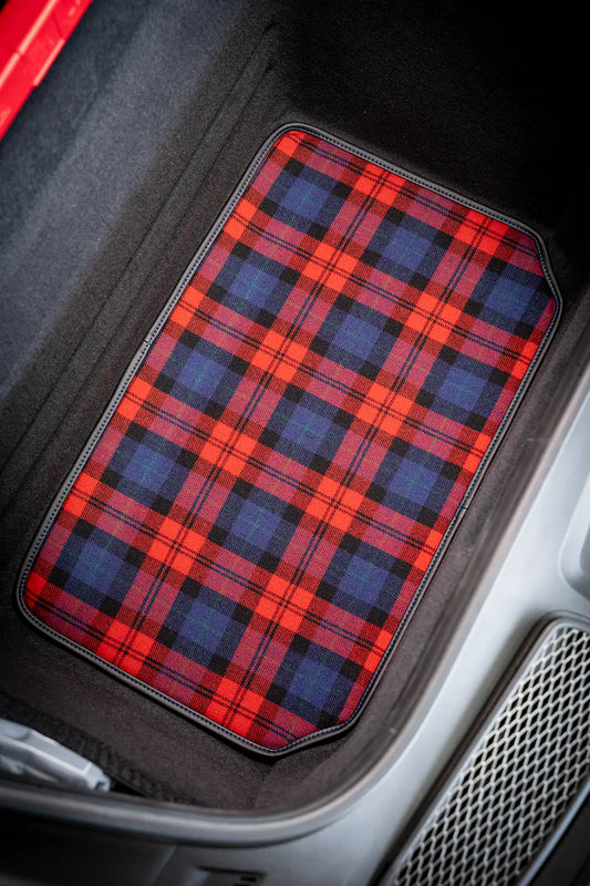 schottenkaro-rot-kofferraummatte-911-1