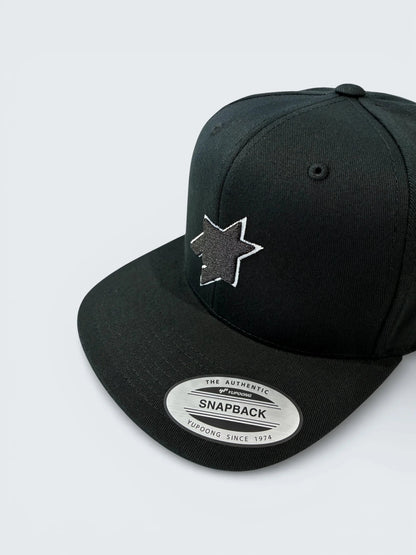 Snapback Cap – Pepita Logo – schwarz - Project Pepita